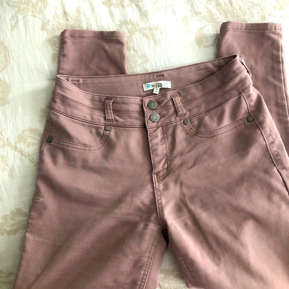 4/$25 | lovefire pale pink skinny pant